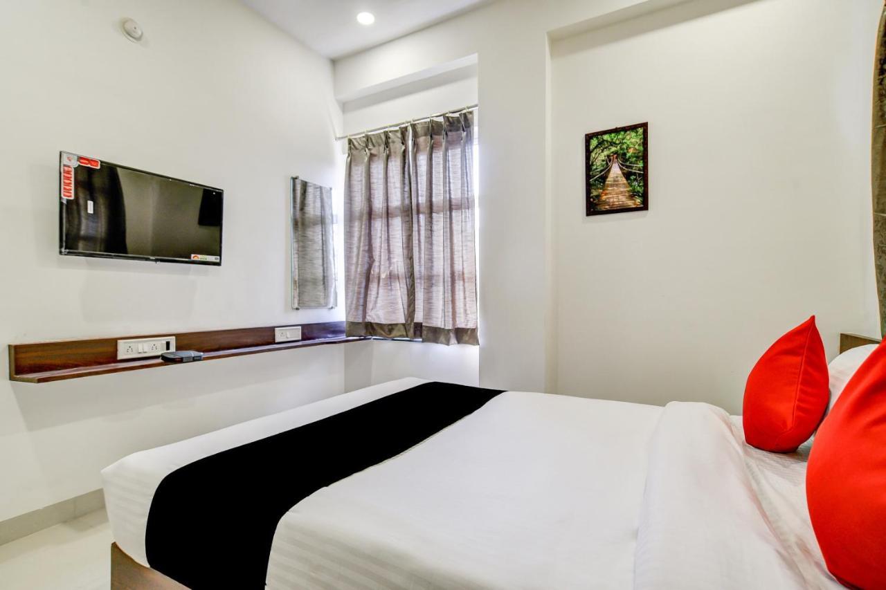 Hotel Capital O 77828 Hotel Twinkle Regency